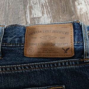 American Eagle Outfitters Men's Blue Jeans